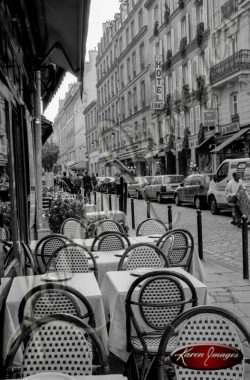 Black and White image of Paris Street Scenes