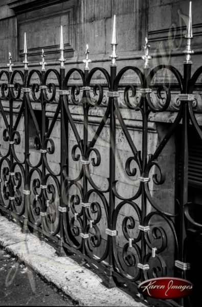 Black and White image of Paris Street Scenes