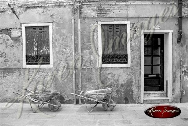 black and white image of venice italyblack and black and white image of venice italyblack and white image of venice italyblack and white image of venice italywhite image of venice italy