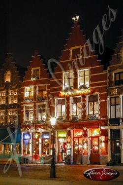 Image of Brugge central square